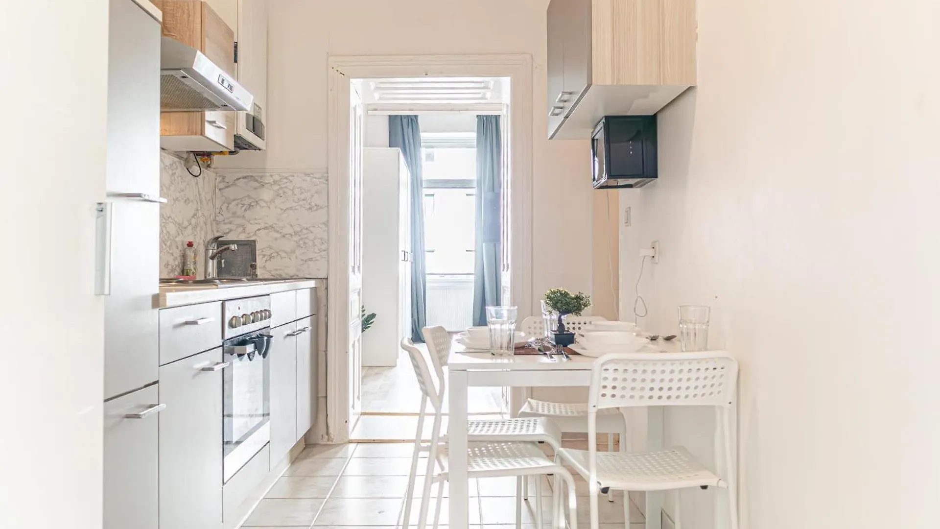 Apartment Neighboring 3 Apts.- Ideal For Families & Friends Vienna