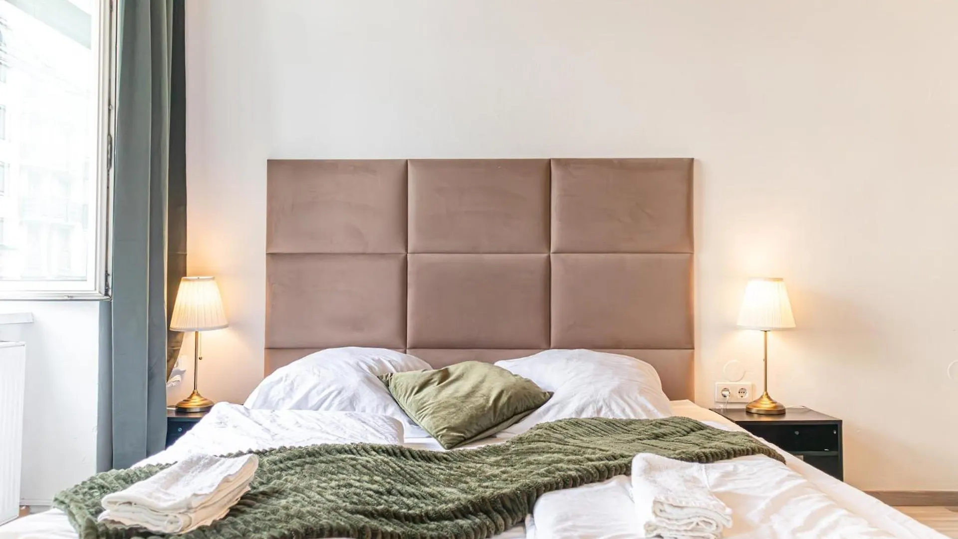 Neighboring 3 Apts.- Ideal For Families & Friends Vienna 0*,  Austria